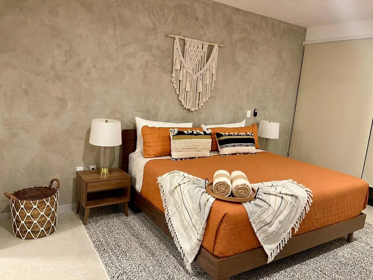 Urban Towers - Brand New Contemporary Apartment In Downtown 신데 델 카르멘