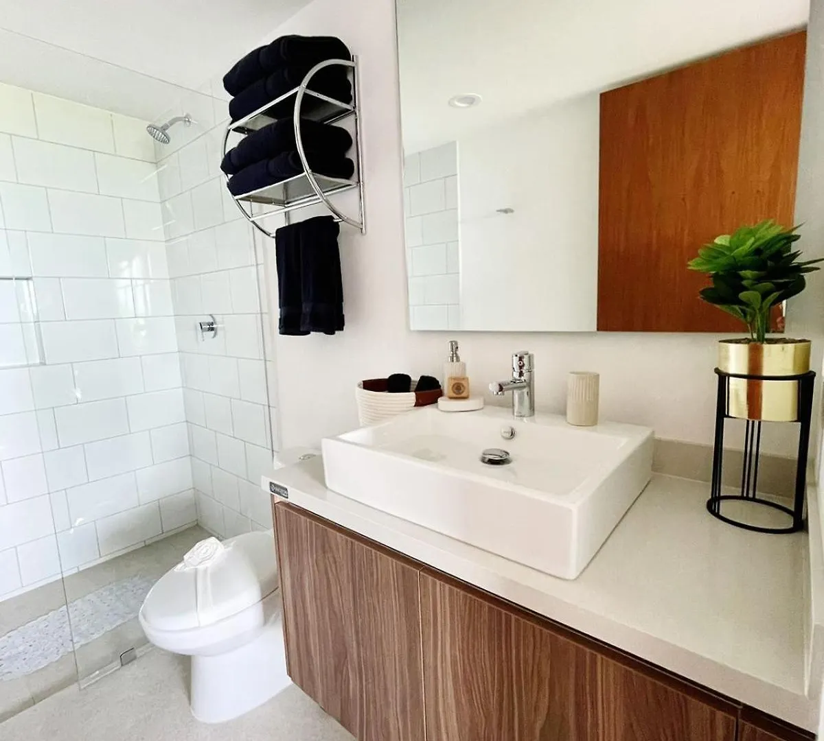 Urban Towers - Brand New Contemporary Apartment In Downtown Playa del Carmen 0*,  Mexikó