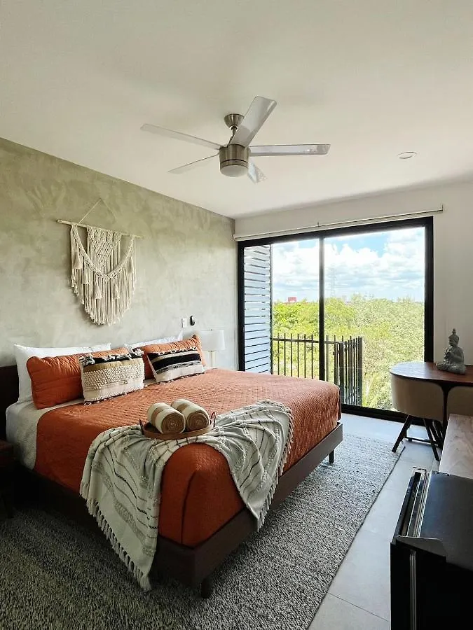 Apartmanhotel Urban Towers - Brand New Contemporary Apartment In Downtown Playa del Carmen